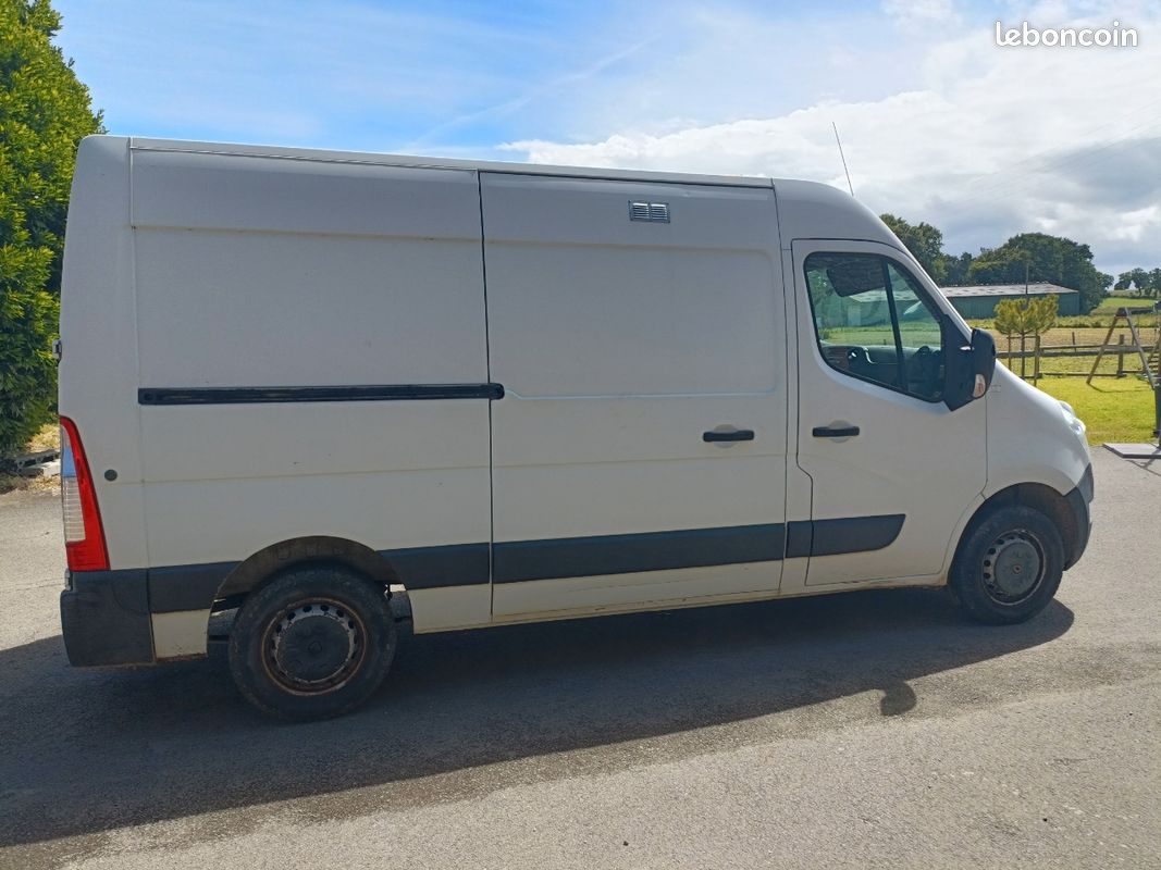 Renault Master l2h2 (image 2)