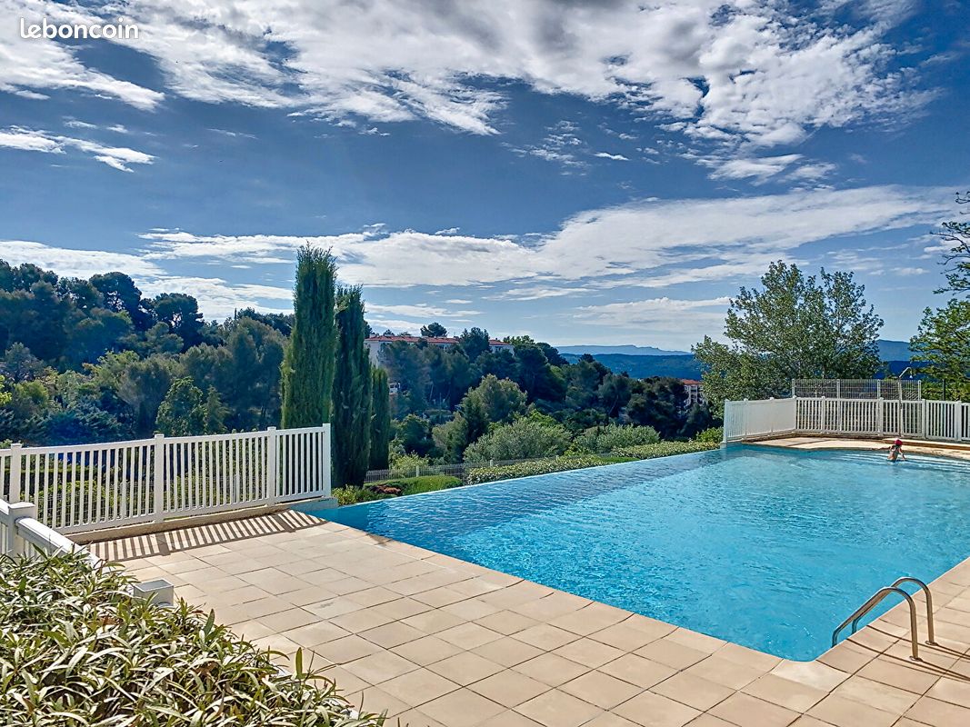 Appartement 1 pièce 27 m² · à Aix-en-Provence · 27 m² · 710 €/mois
