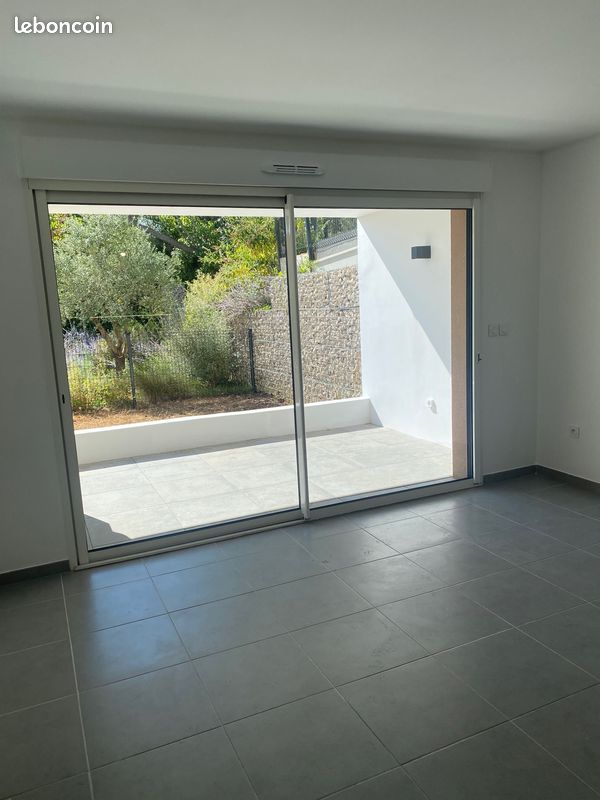 Appartement 3 pièces 68 m² · à Auriol · 67,5 m² · 1 144 €