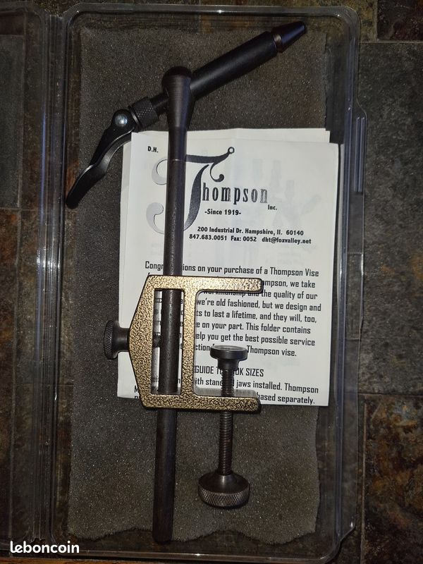 Ancien étau à Mouches D.H. Thompson Modèle C - Noir - Fabrication USA