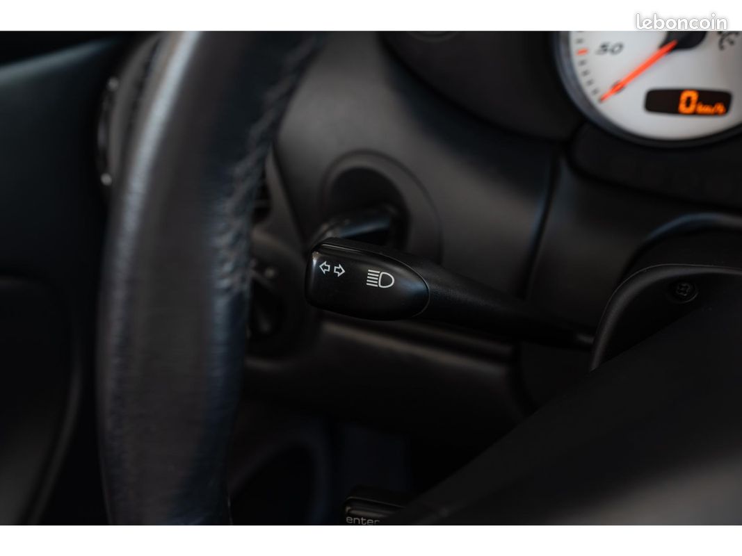 PORSCHE BOXSTER 2.7i - 228 (image 22)