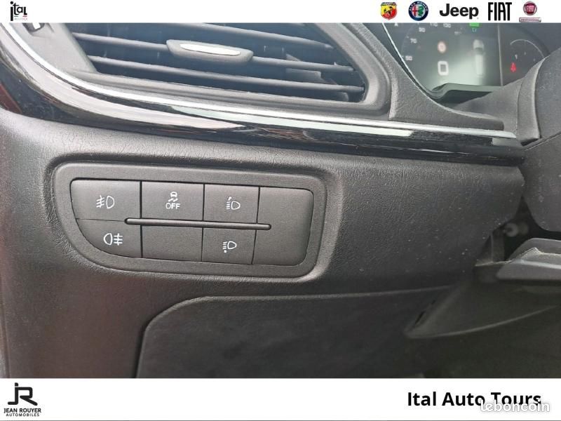 Fiat Tipo Cross 1.5 FireFly Turbo 130ch S/S Plus Hybrid DCT7 MY22 (image 16)