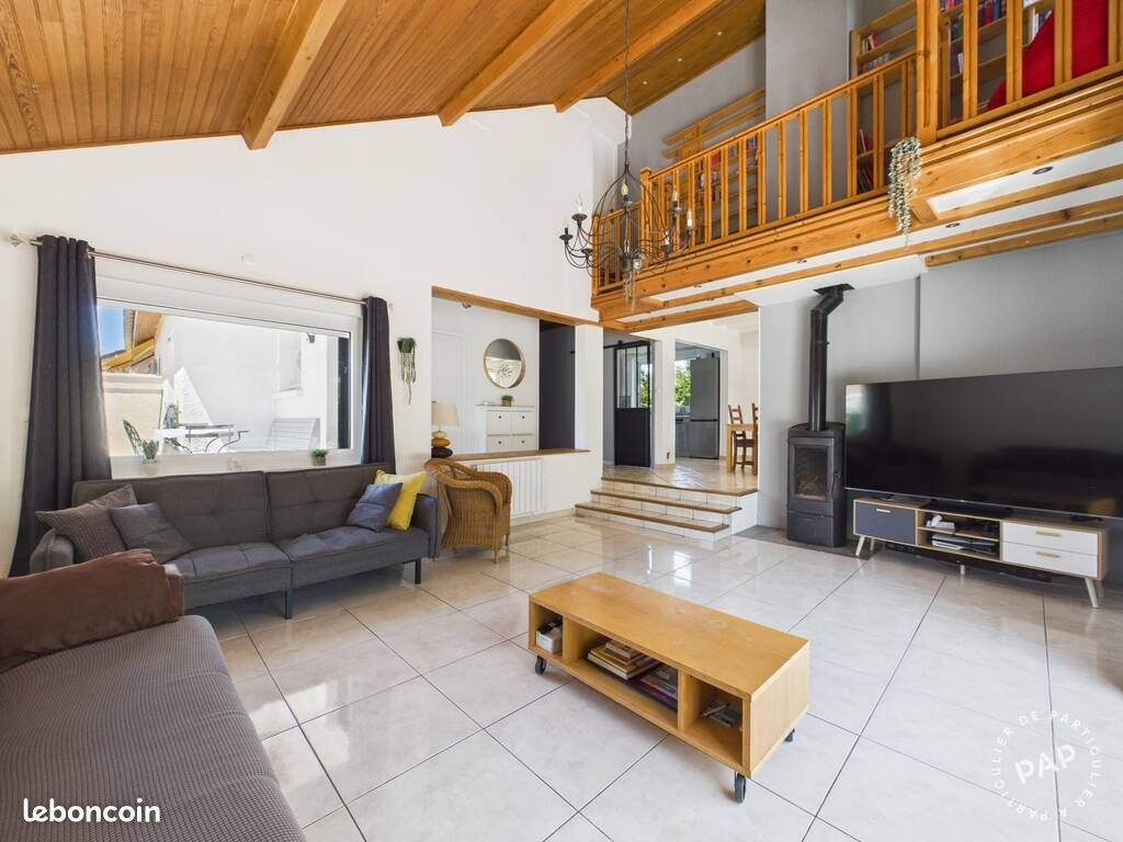 Maison 7 pièces 148 m² · à Oullins-Pierre-Bénite · 148 m² · 685 000 €