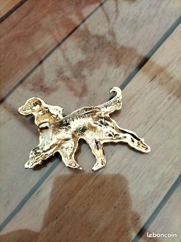 broche chien caniche blanc nacre – Bijoux Pavone
