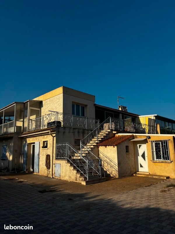 Maison 9 pièces 250 m² · à Port-de-Bouc · 250 m² · 550 000 €