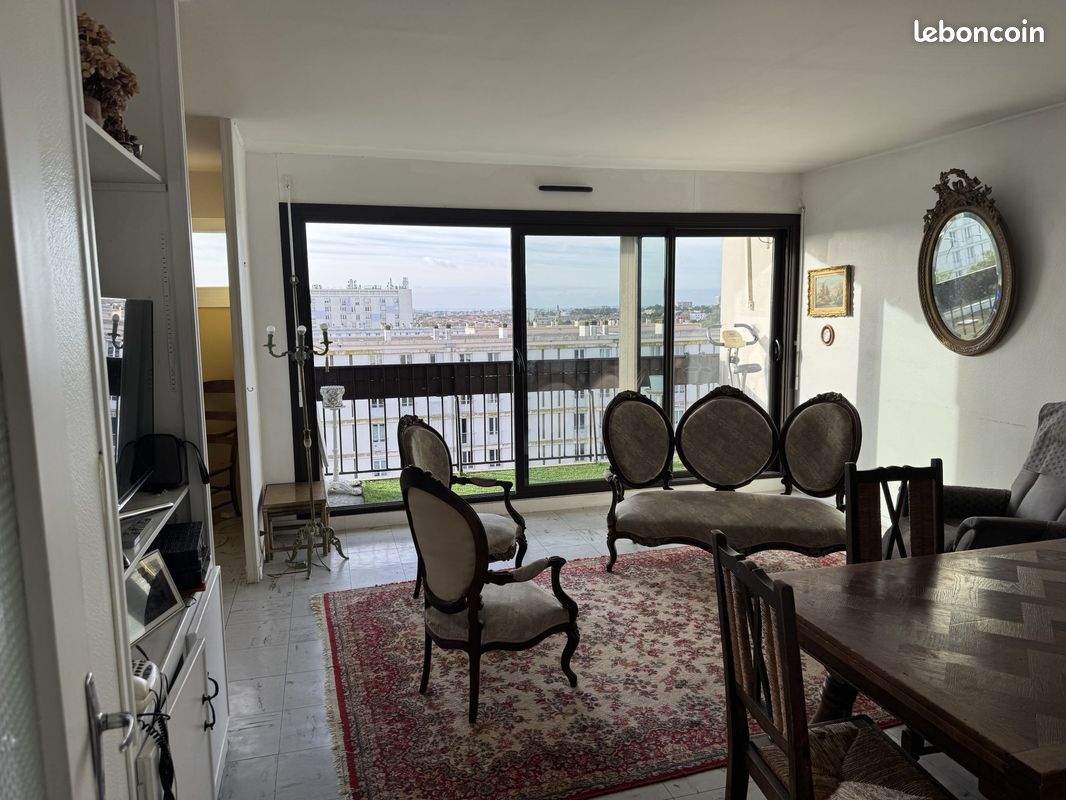 Appartement 5 pièces 97 m² · à La Rochelle · 97 m² · 210 000 €