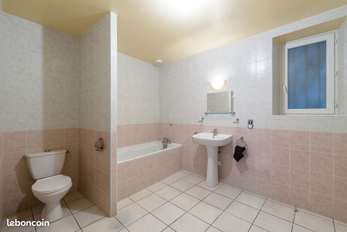 Maison 5 pièces 131 m² (image 9)