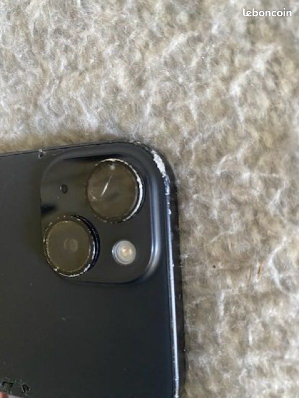IPhone 15 (image 4)