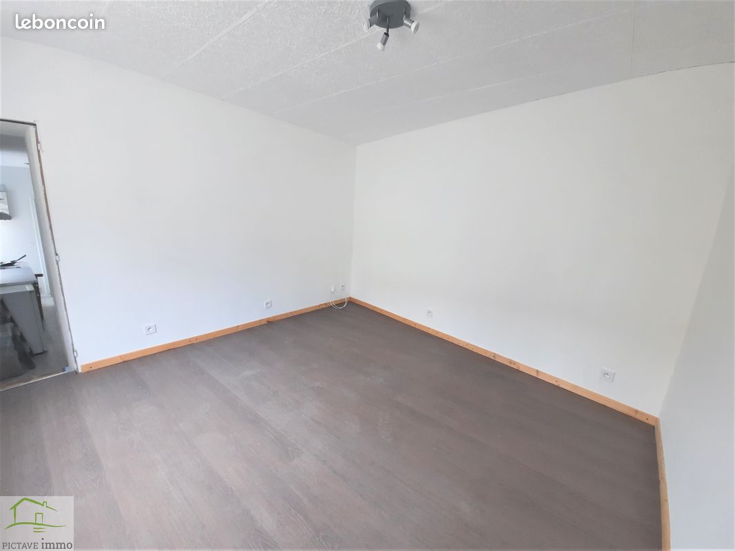 Duplex 2 pièces 55 m² - Lusignan 86600 (image principale 3)