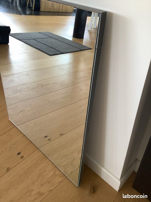 Miroir salle de bain ou toilette à suspendre au mur (image 9)