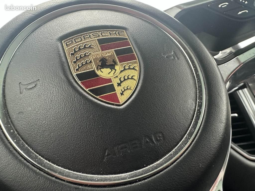 PORSCHE MACAN 3.6i V6 - BV PDK Turbo (image 13)