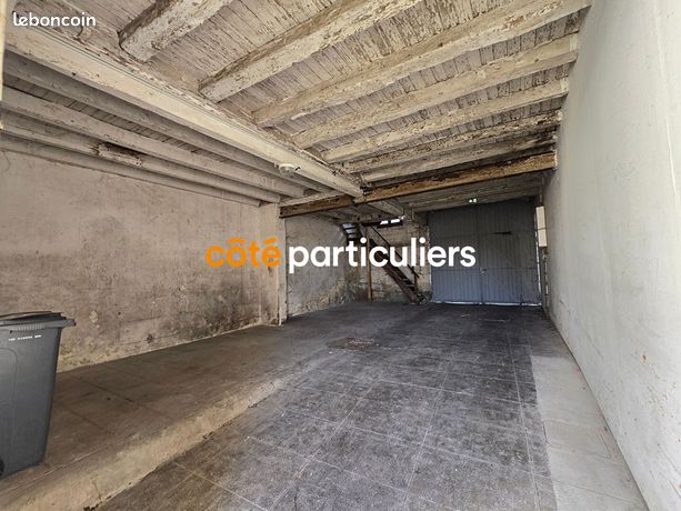 https://img.leboncoin.fr/api/v1/lbcpb1/images/af/4a/5b/af4a5bdb311bc14bddba92200d8bfa140dcb276a.jpg?rule=ad-image