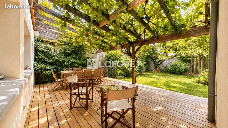 Maison 6 pièces 155 m² — 3