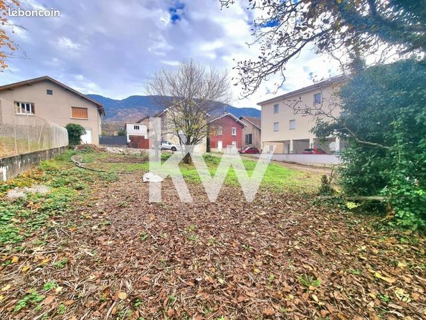 Terrain 715 m² Vaulnaveys Le Haut