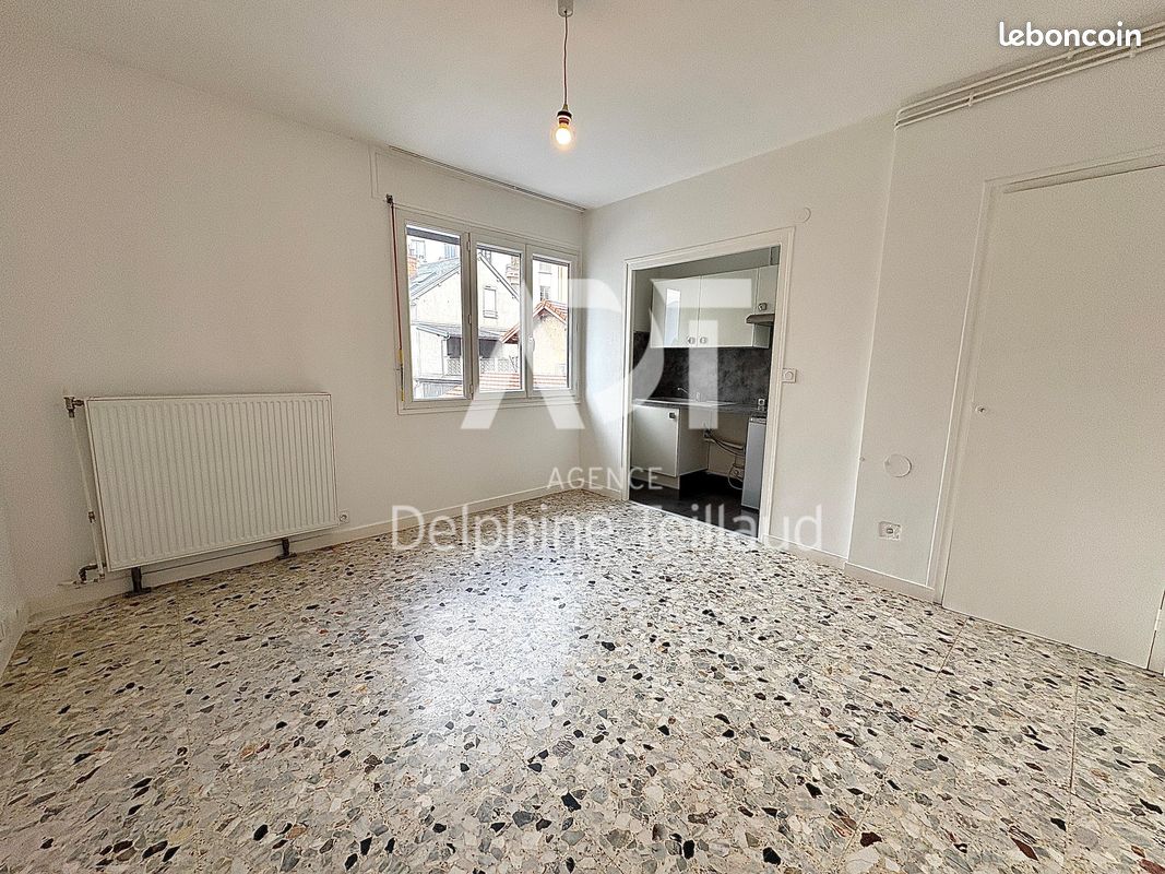 Appartement 1 pièce 25 m² · à Grenoble · 25 m² · 502 €