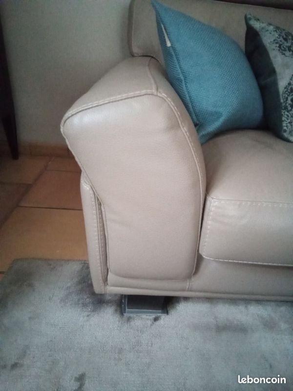 Vends canapé cuir (image 4)