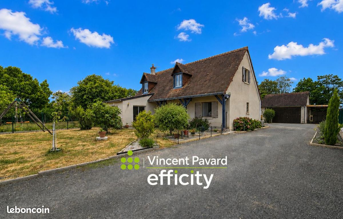 Maison 5 pièces 152 m² · à Ambillou · 152 m² · 309 400 €
