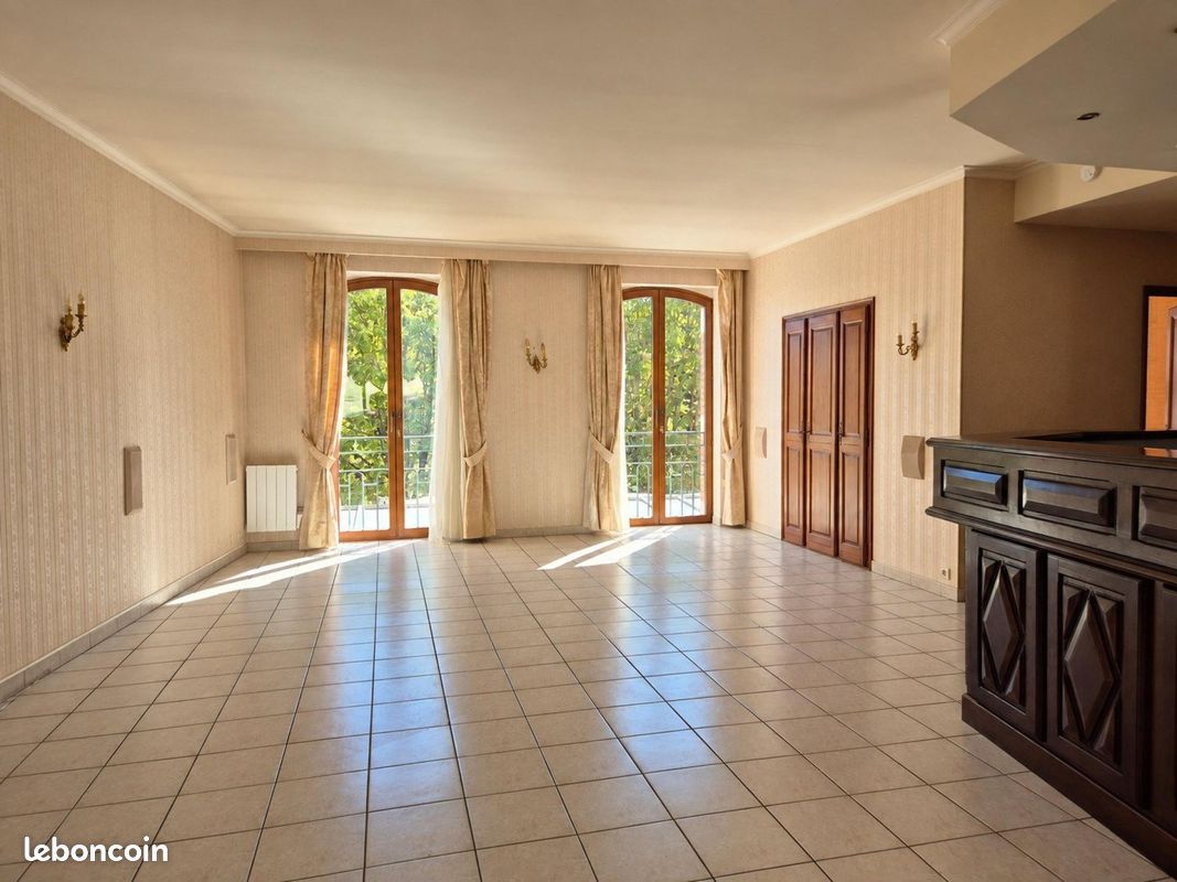 Appartement 5 pièces 121 m² · à Albi · 121 m² · 285 000 €