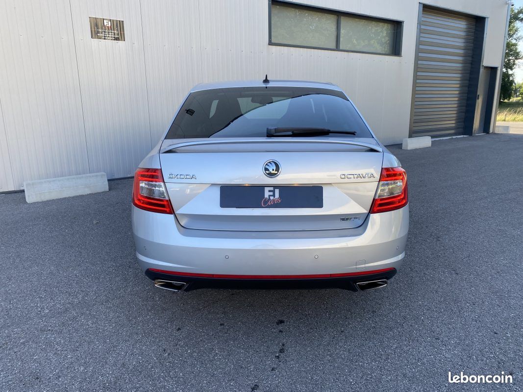 Skoda Octavia RS 2.0 TSi 220ch VRS - Première main (image 13)