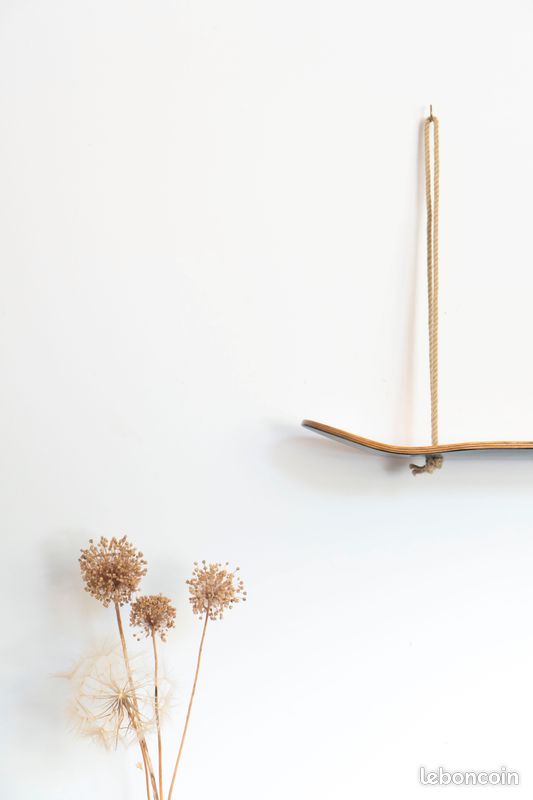 Etagère design murale skate en bois (image 9)