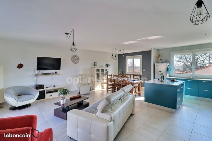 Maison 6 pièces 100 m²