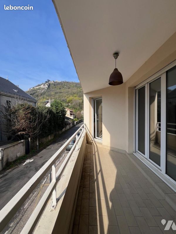 Appartement 88 m² · à Grenoble · 88 m² · 300 000 €