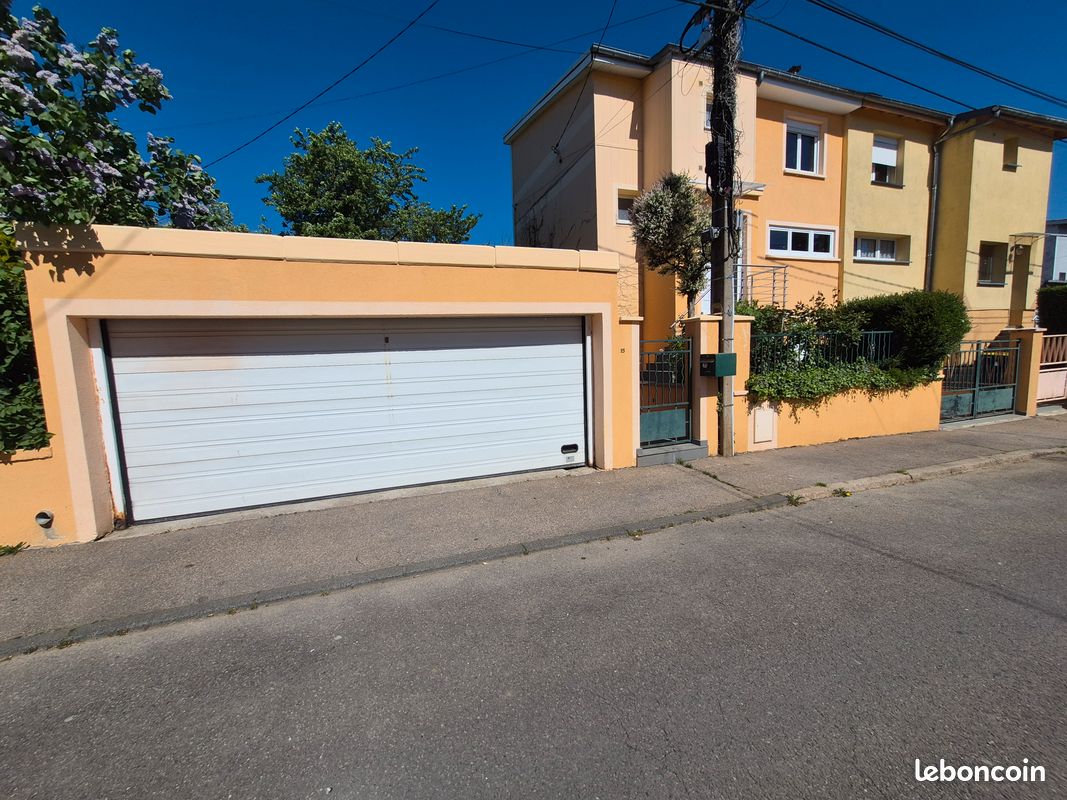 Maison 5 pièces 100 m² · à Mont-Saint-Martin · 100 m² · 289 000 €