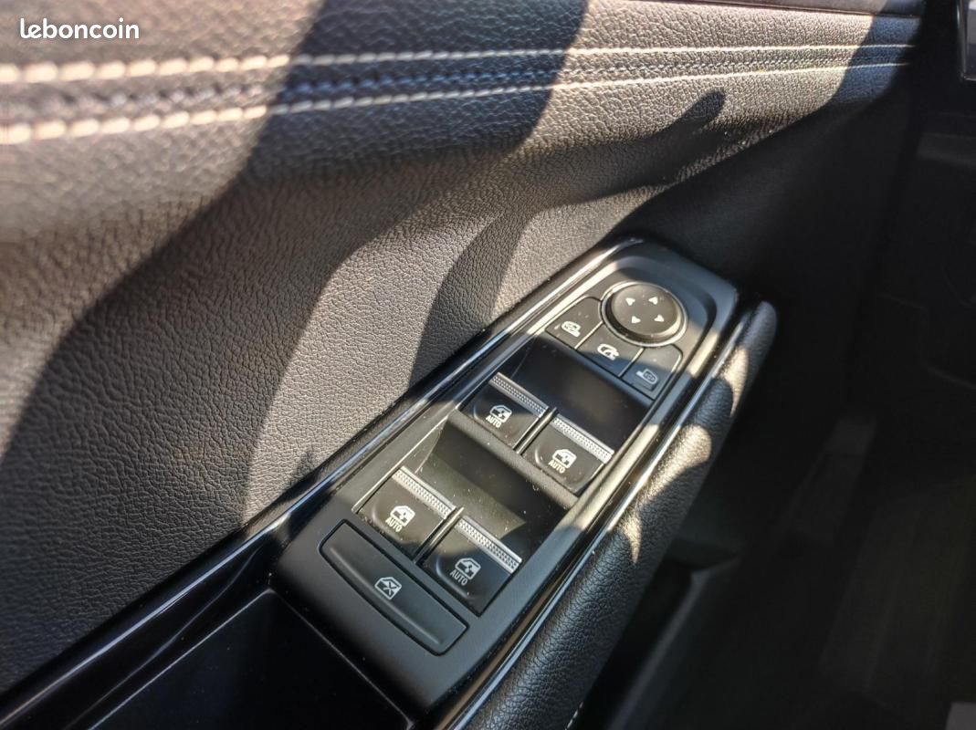 Renault Austral E-Tech hybrid 200 Techno (image 20)