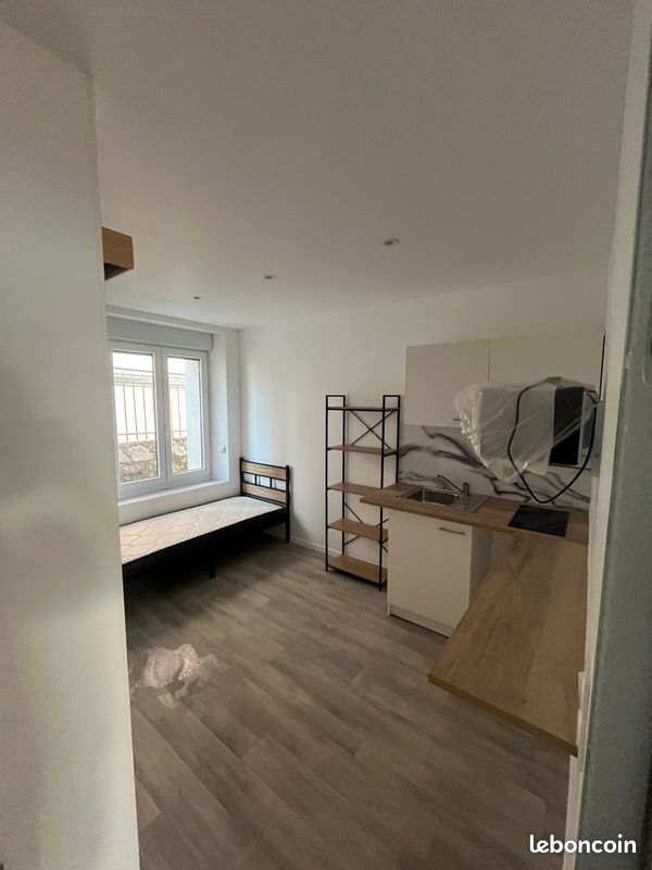 Appartement 1 pièce 12 m² · à Chambéry · 12 m² · 600 €