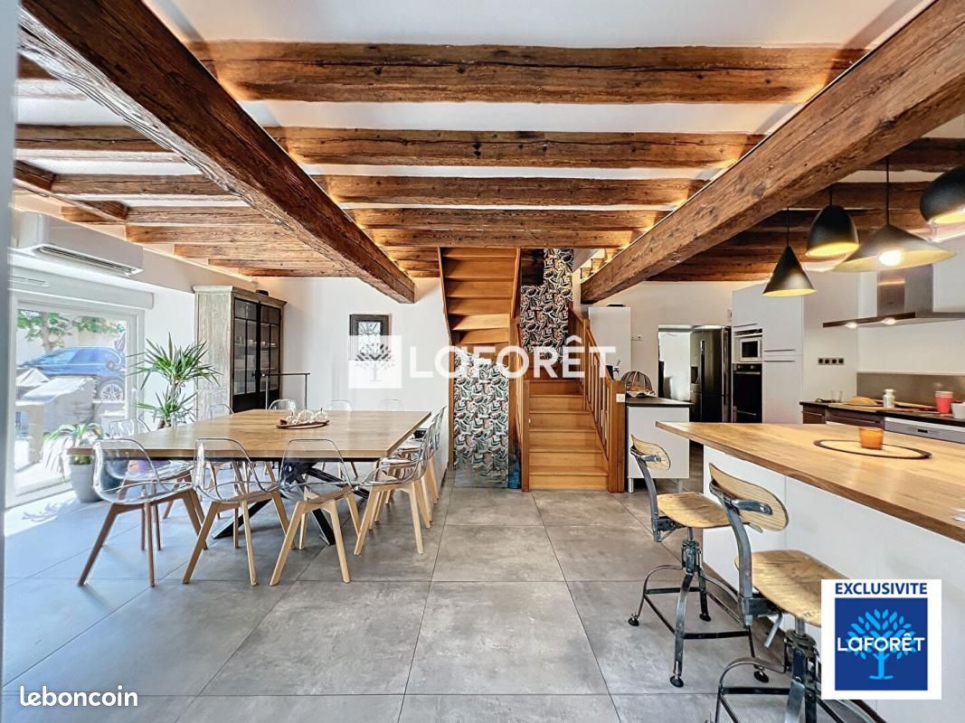 Maison 8 pièces 167 m² · à Millery · 167 m² · 490 000 €