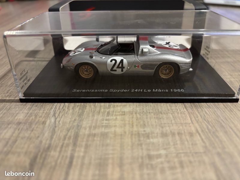 Voiture 24 heures du Mans (image 7)