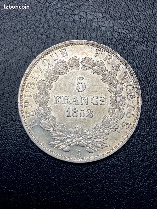 Pièce 1 Franc Argent 1852 A Louis-Napoléon Bonaparte - France 2ème République - 4.66g / 23mm