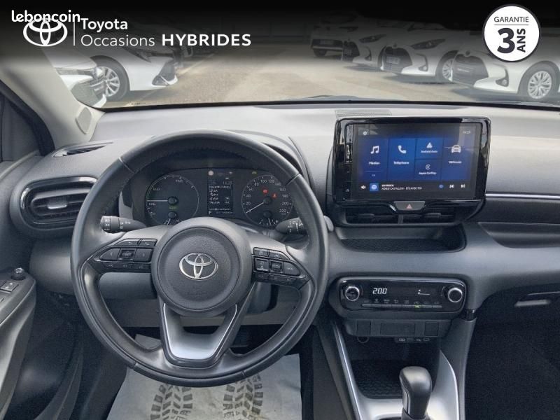Toyota Yaris 116h Dynamic Business 5p MC24 (image 8)