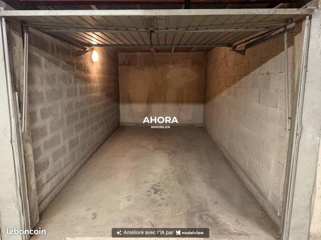 Parking 14 m² · à Marseille · 14 m² · 29 000 €