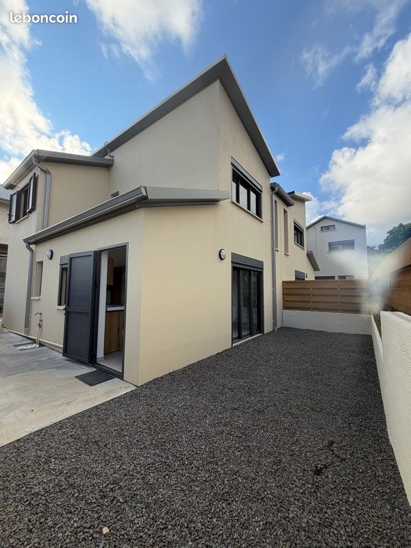 Maison 4 pièces 85 m² · à Le Tampon · 85 m² · 1 250 €