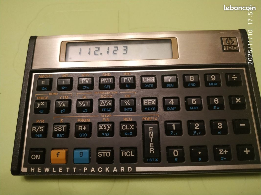 Calculatrice financière HP 12C (image 1)