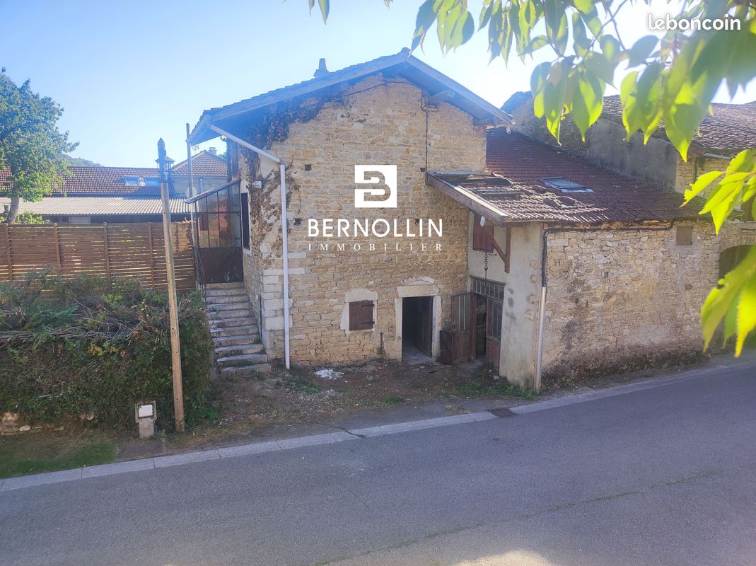 Maison 4 pièces 90 m² · à Val-Revermont · 90 m² · 75 000 €