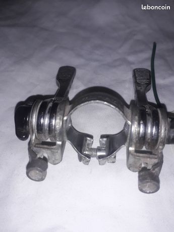 Paire Leviers vitesses HURET 3677 avec collier 28mm à poser sur tube diagonal cadre -586 - Équipements vélos