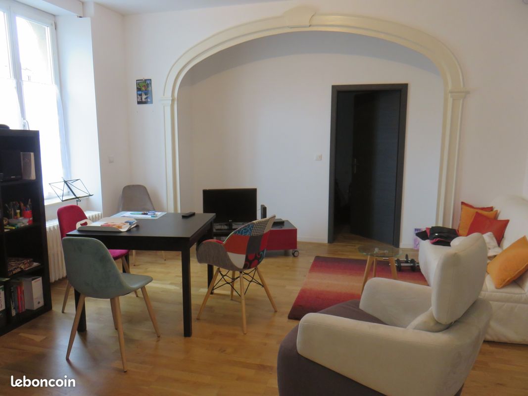 Appartement 2 pièces 56 m² · à Longuyon · 56 m² · 650 €