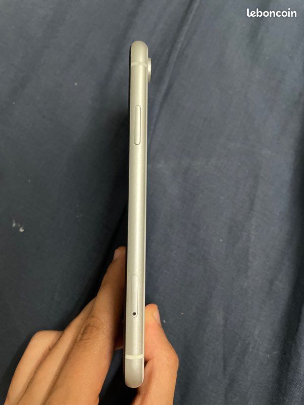 Iphone xr pour pièces (image 5)