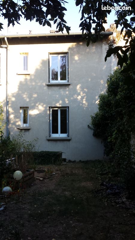 2 pièces 50 m2 quartier Danton