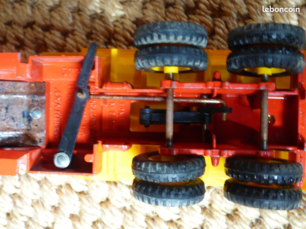 Dinky Toys France N°572 - Berliet GBO Benne Avec Sa Boîte (occasion)