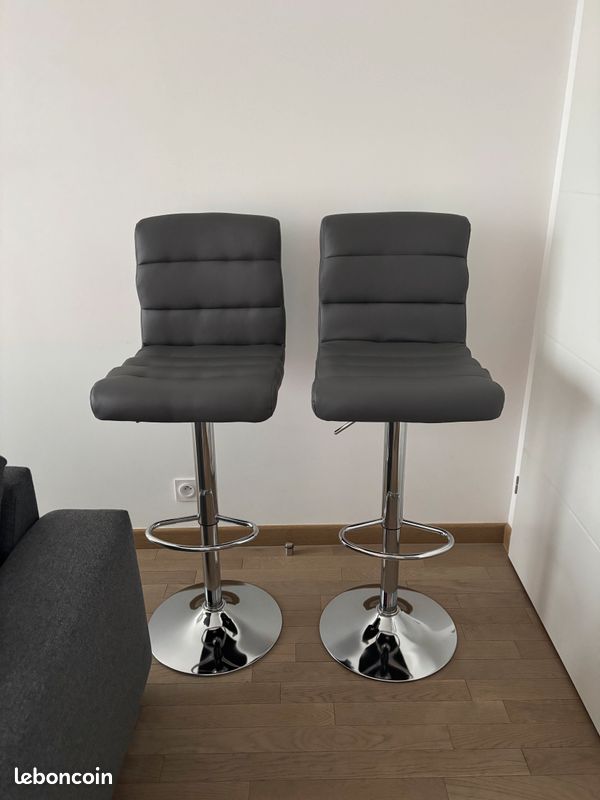 Lot de 2 chaises de bar (image 1)