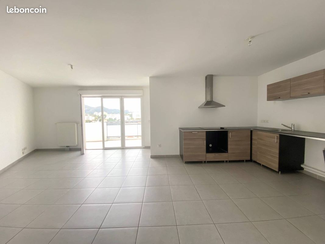 Appartement 4 pièces 78 m² · à Fougères · 78 m² · 760 €/mois