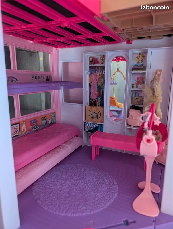 Maison de barbie (image 6)