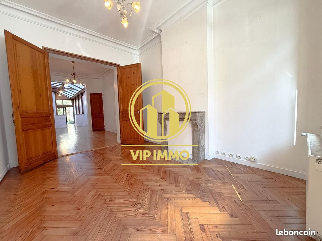 Maison 6 pièces 193 m² · à Lille · 193 m² · 465 000 €