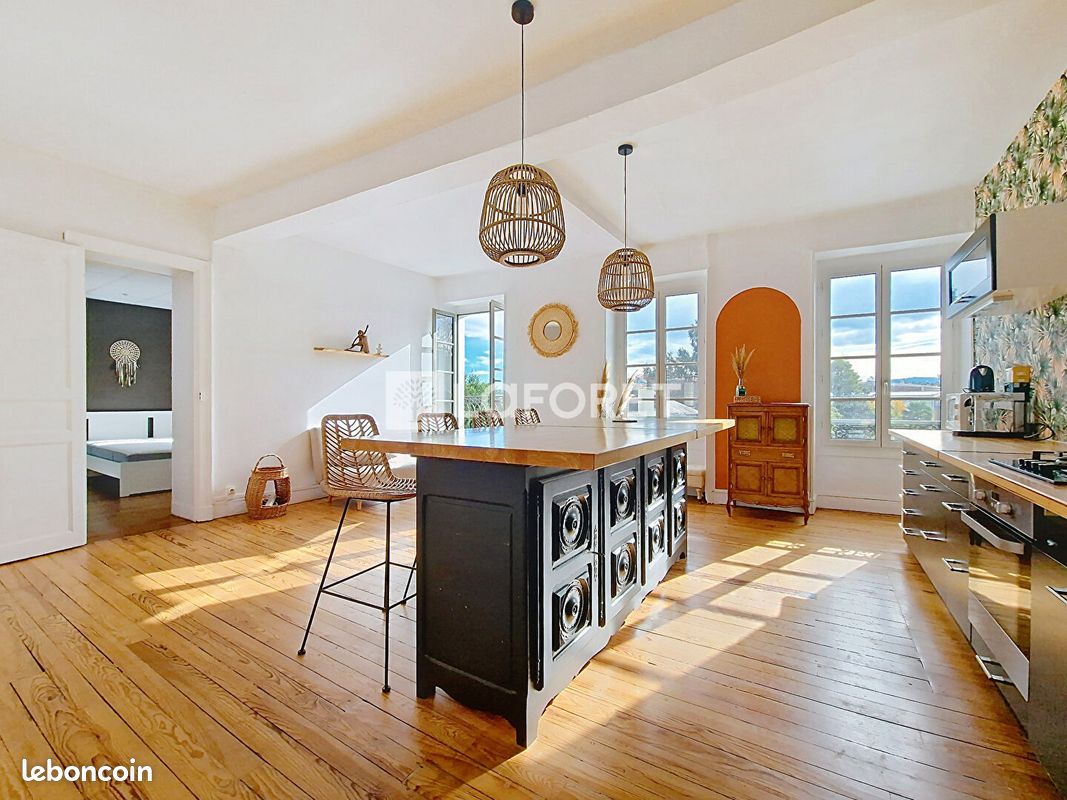 Appartement 4 pièces 112 m² · à Pau · 112 m² · 263 000 €