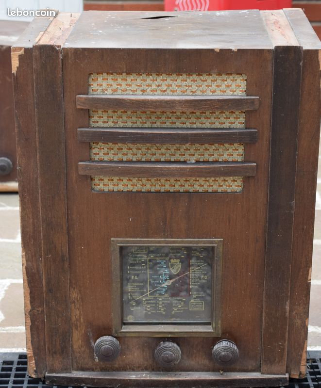 Radio ancienne CLARVILLE (image 1)