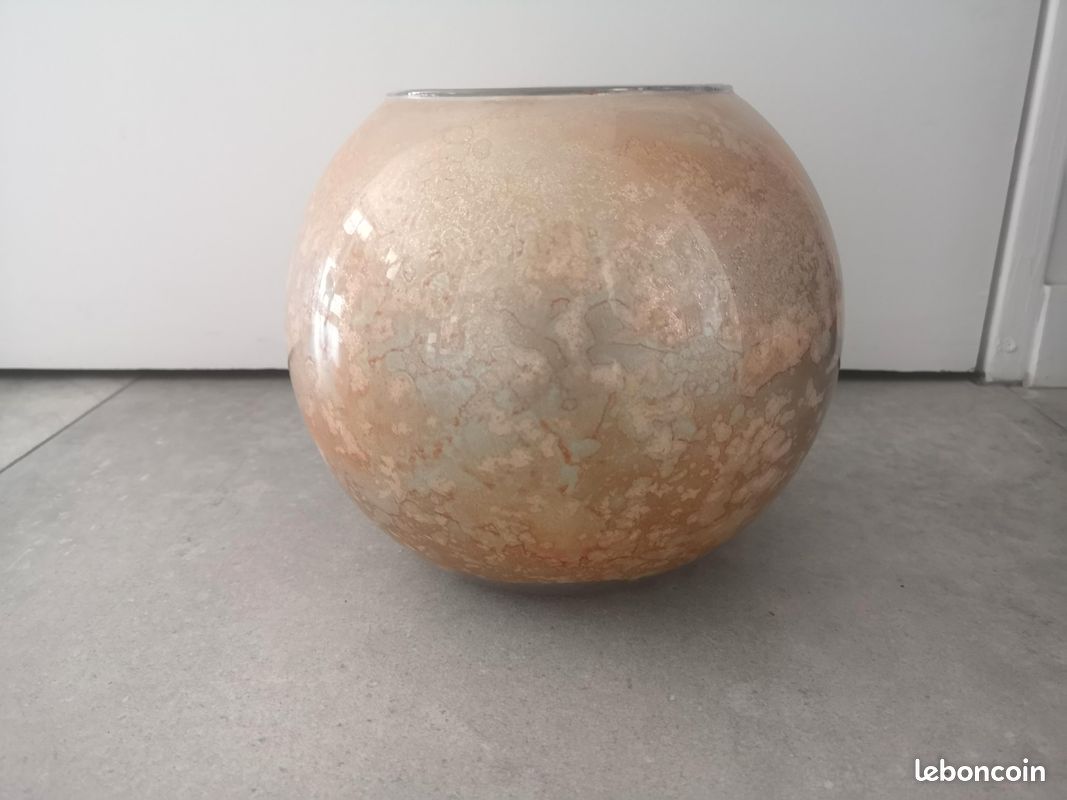 Vase forme boule en verre fait main Jean Noël Bouillet laque oceanie (image 1)
