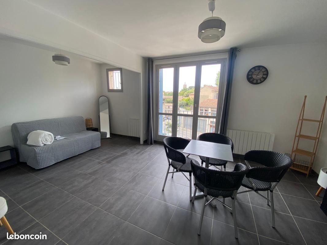 Appartement 1 pièce 31 m² · à Manosque · 31 m² · 550 €